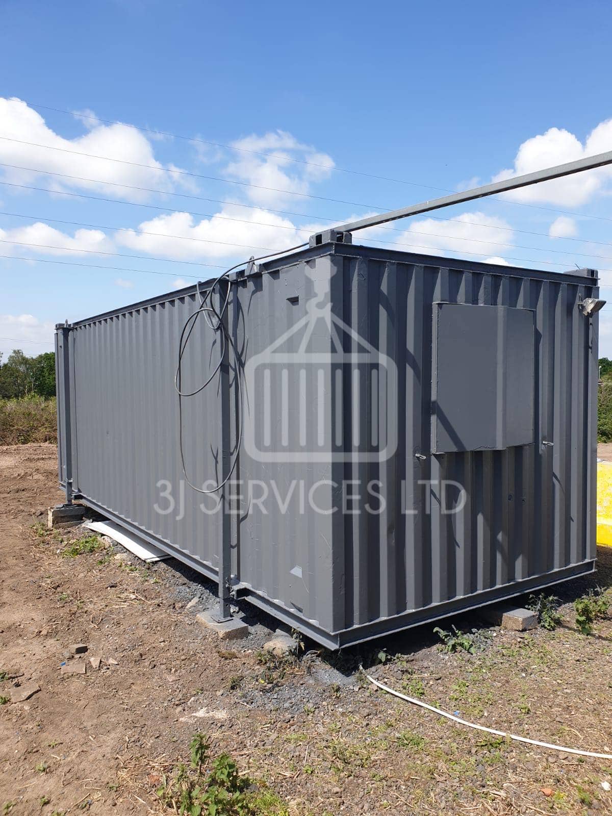 24ft x 9ft Office