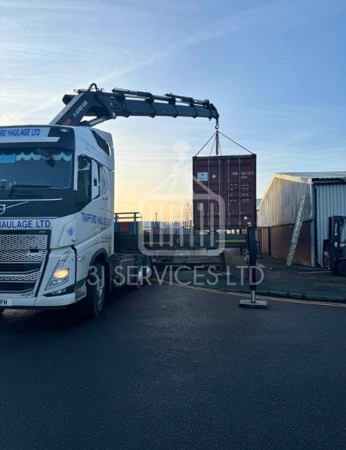 Tight 40ft Container Delivery (2)