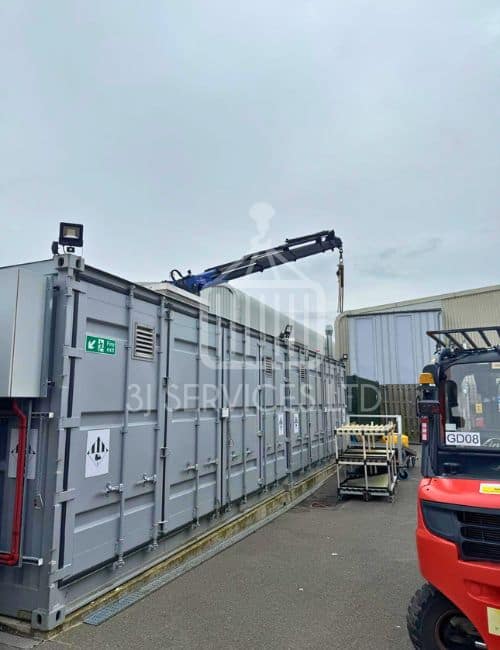 20ft Container Stacking