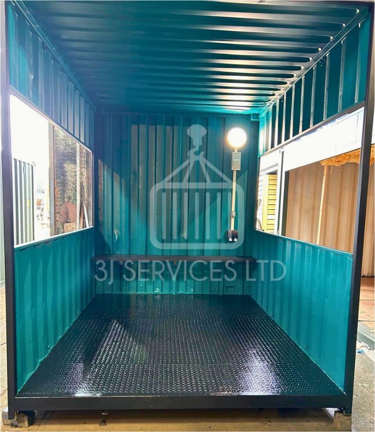 8ft Smoking Shelter Container Modification