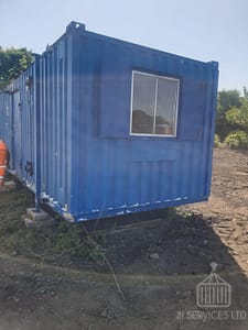 24ft x 9ft Office Unit Repainting
