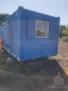 24ft x 9ft Office Unit Repainting