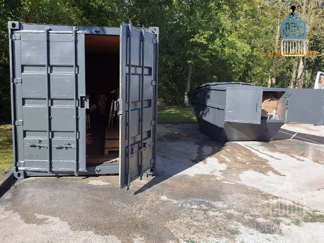 Container and Skip Painting