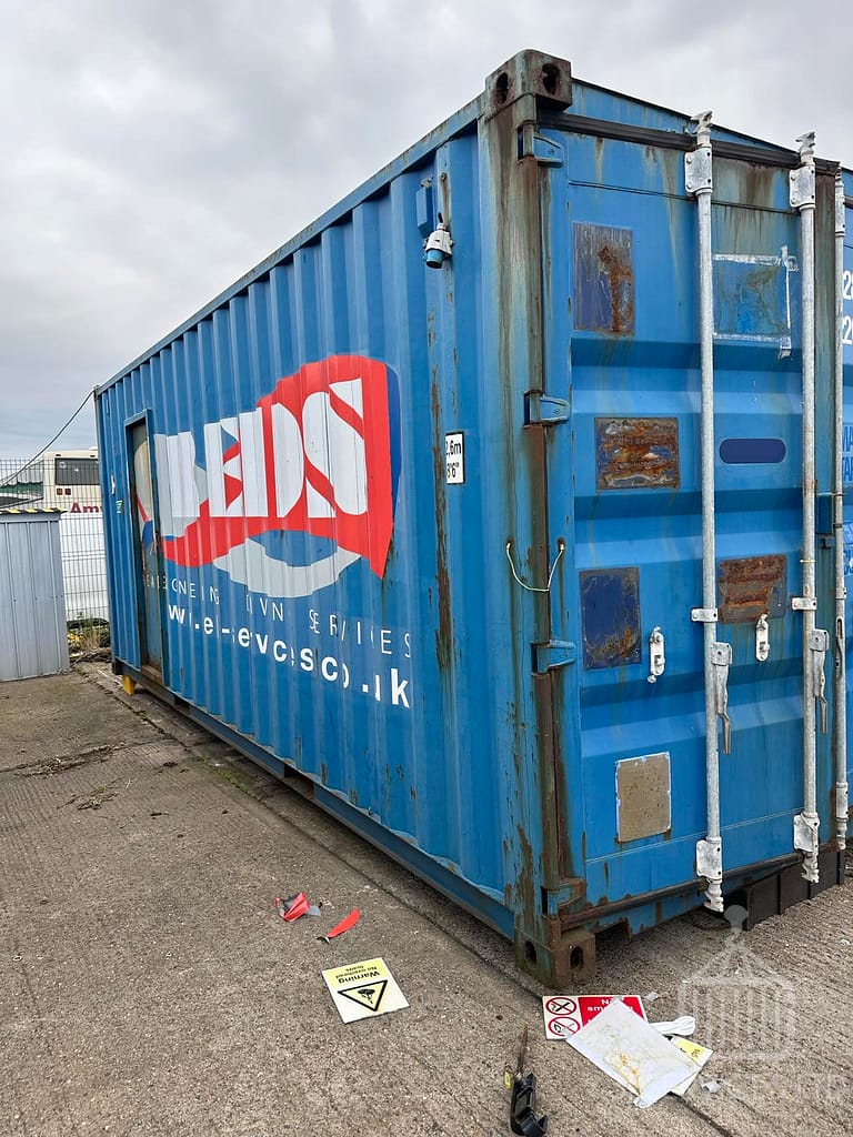 20ft Container Repaint - Diving Company