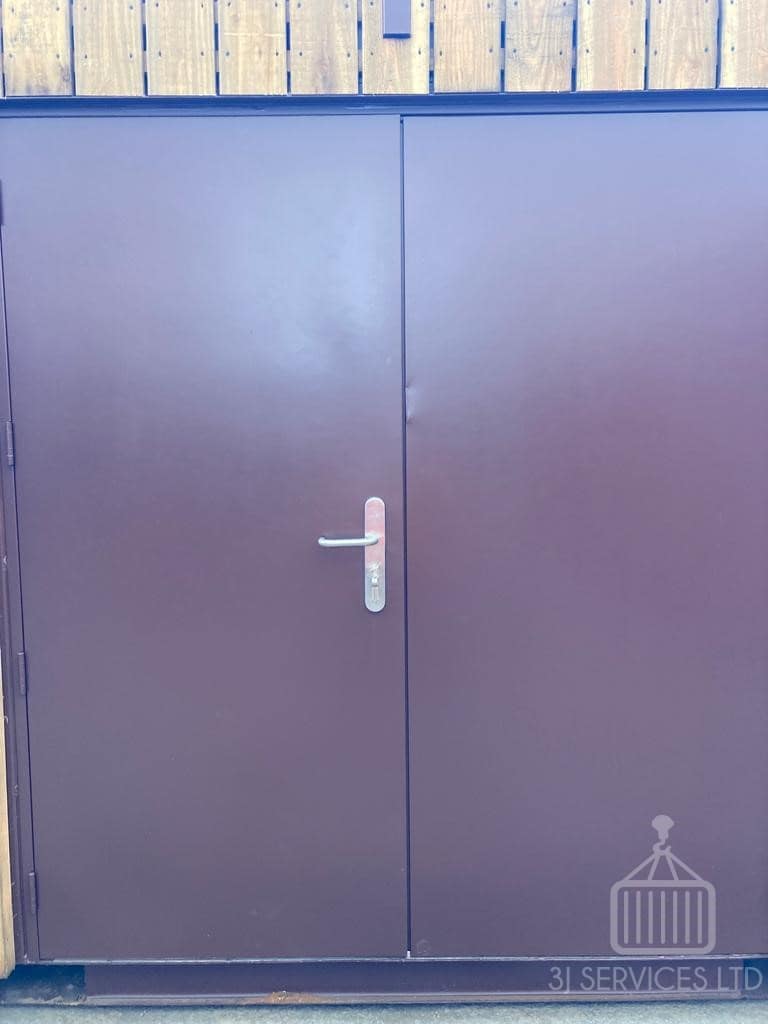 Cladded school container