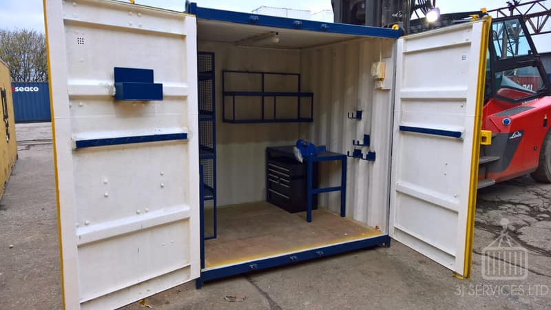 Laboratory Containers