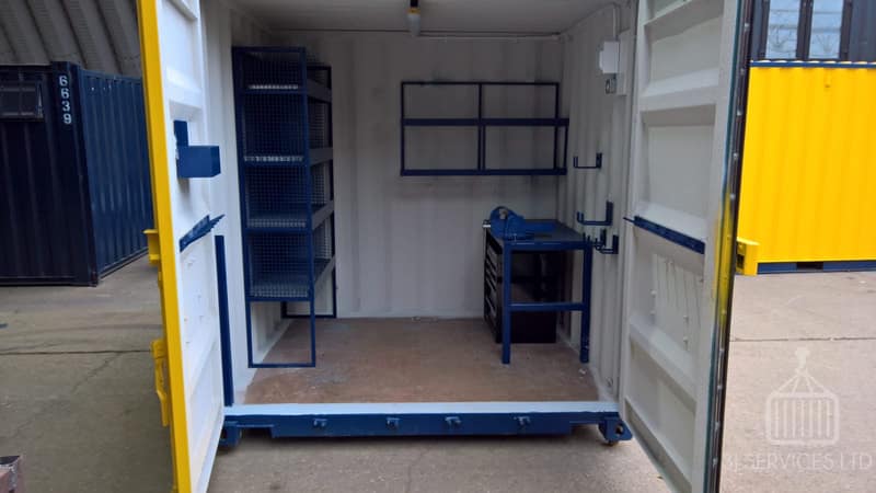Laboratory Containers